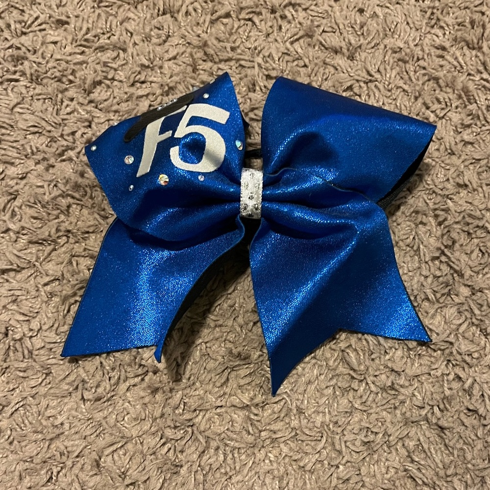 Blue Maryland Twisters F5 Bow
